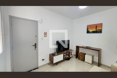 Sala de apartamento para alugar com 2 quartos, 70m² em Gonzaga, Santos