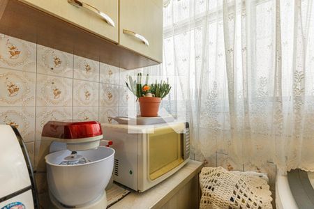 Cozinha de apartamento para alugar com 1 quarto, 42m² em Passo D’areia, Porto Alegre
