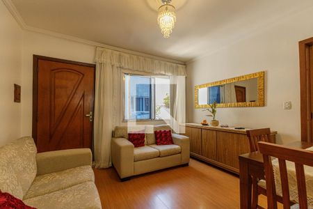 Sala de apartamento para alugar com 1 quarto, 42m² em Passo D’areia, Porto Alegre