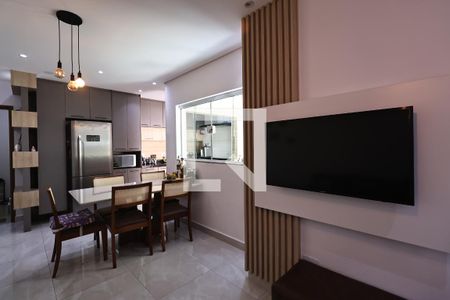 Sala de apartamento à venda com 2 quartos, 64m² em Campestre, Santo André