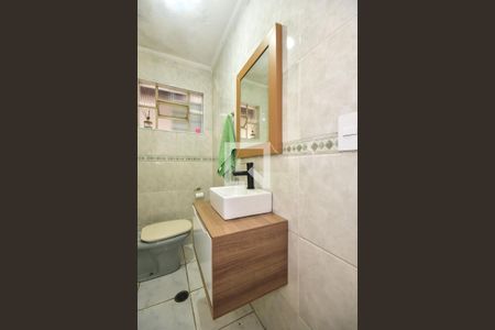 Lavabo de casa à venda com 3 quartos, 200m² em Jardim Monte Kemel, São Paulo