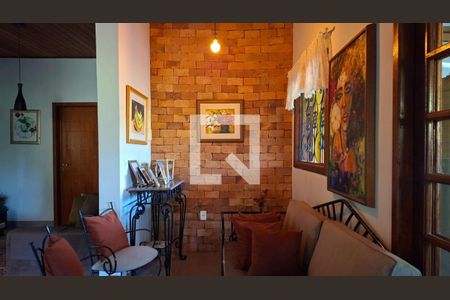 Casa de Condomínio à venda com 2 quartos, 153m² em Casa Branca, Brumadinho