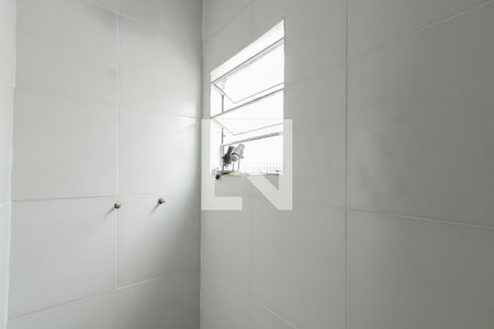 Banheiro de apartamento para alugar com 2 quartos, 36m² em Vila Buenos Aires, São Paulo