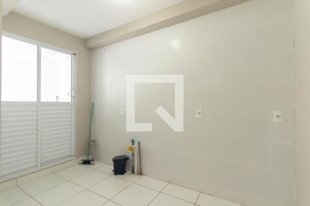 Cozinha de apartamento para alugar com 2 quartos, 51m² em Jardim Claudia, Pinhais