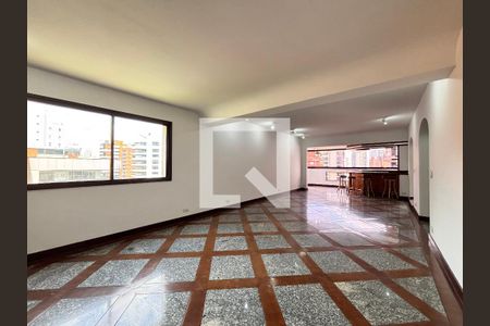Sala de apartamento à venda com 3 quartos, 242m² em Indianópolis, São Paulo