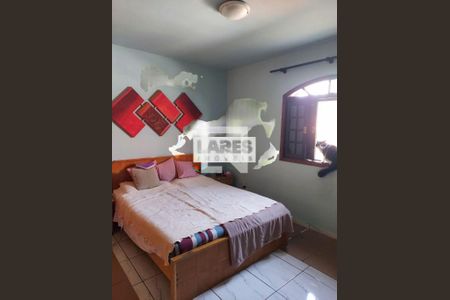 Casa à venda com 3 quartos, 250m² em Adalgisa, São Paulo