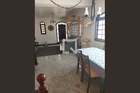 Casa à venda com 3 quartos, 250m² em Adalgisa, Osasco