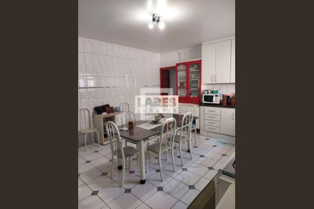 Casa à venda com 3 quartos, 250m² em Adalgisa, São Paulo