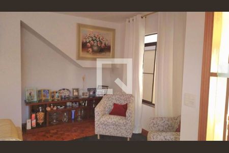 Casa à venda com 4 quartos, 310m² em Adalgisa, São Paulo