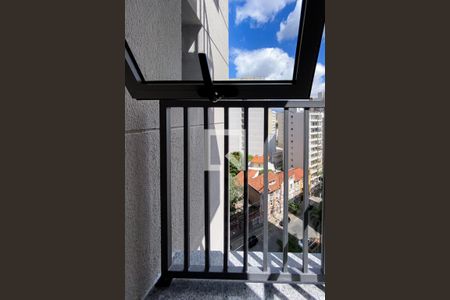 Varanda da Sala/Quarto de kitnet/studio à venda com 1 quarto, 30m² em Liberdade, São Paulo