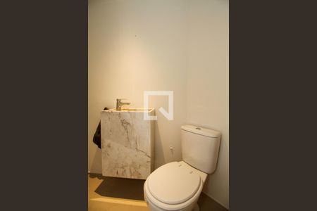 Lavabo de apartamento para alugar com 1 quarto, 75m² em Pinheiros, São Paulo