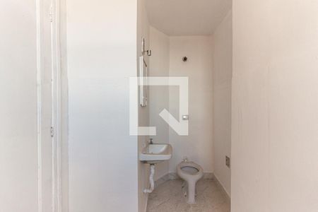 Banheiro de kitnet/studio à venda com 1 quarto, 30m² em Santa Ifigênia, São Paulo