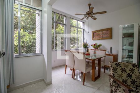 Sala de apartamento à venda com 3 quartos, 80m² em Tijuca, Rio de Janeiro