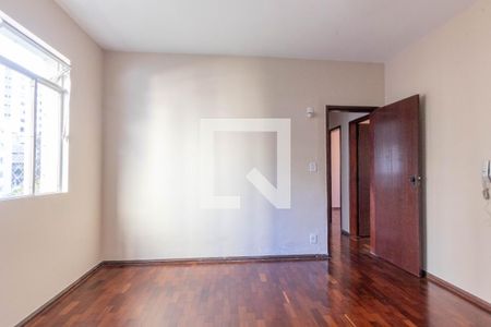 Sala de apartamento à venda com 4 quartos, 120m² em Sion, Belo Horizonte