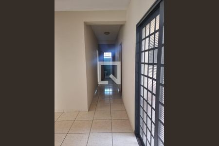 Corredor - Quartos de casa para alugar com 3 quartos, 300m² em Jardim Pacaembu, Campinas