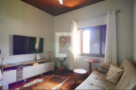 Sala de TV de casa à venda com 2 quartos, 600m² em Pátria Nova, Novo Hamburgo