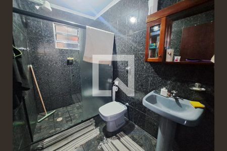 Banheiro 1 de casa à venda com 4 quartos, 157m² em Bussocaba, Osasco