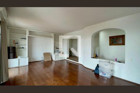 Sala de apartamento para alugar com 3 quartos, 165m² em Jardim Europa, São Paulo