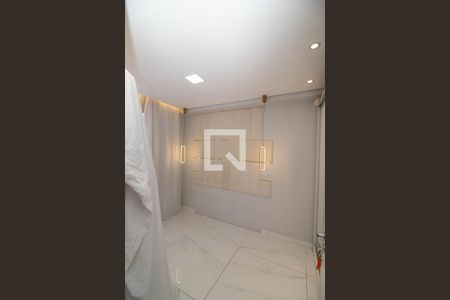 Quarto 1 de apartamento à venda com 2 quartos, 37m² em Vila das Bandeiras, Guarulhos