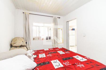 Quarto de casa para alugar com 2 quartos, 250m² em Jardim Lucinda, São Paulo