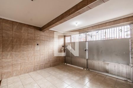 Garagem de casa à venda com 3 quartos, 105m² em Vila Constanca, São Paulo