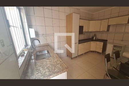 Casa para alugar com 2 quartos, 90m² em Chácaras Reunidas Guaio, Suzano