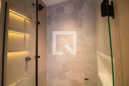 Banheiro de apartamento para alugar com 1 quarto, 37m² em Santo Amaro, São Paulo