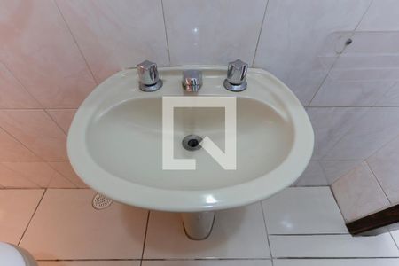 Lavabo de casa à venda com 3 quartos, 200m² em Vila Santa Maria, São Paulo
