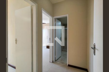 Corredor de apartamento à venda com 2 quartos, 68m² em Vila Isabel, Rio de Janeiro