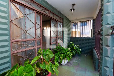 Casa à venda com 8 quartos, 950m² em Inconfidentes, Contagem