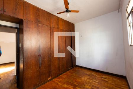 Casa à venda com 8 quartos, 950m² em Inconfidentes, Contagem