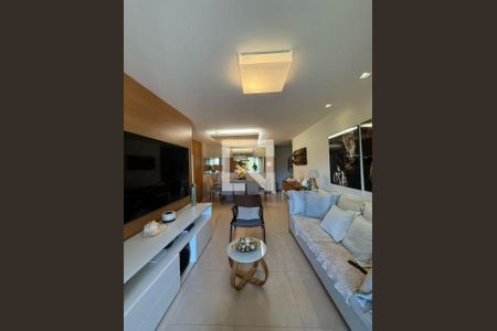 Apartamento à venda com 4 quartos, 164m² em Piratininga, Niterói