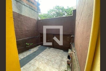 Casa à venda com 1 quarto, 125m² em Vila Renato (Zona Leste), São Paulo