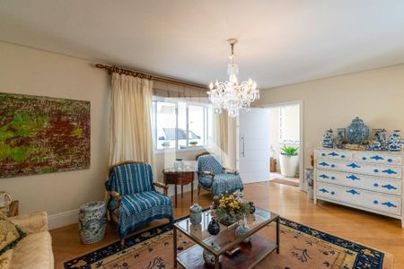 Sala de Estar de casa à venda com 4 quartos, 360m² em Jardim Prudência, São Paulo