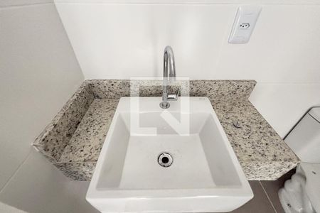 banheiro de apartamento à venda com 1 quarto, 27m² em Jardins, São Paulo