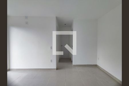 Sala de apartamento para alugar com 2 quartos, 51m² em Recreio dos Bandeirantes, Rio de Janeiro