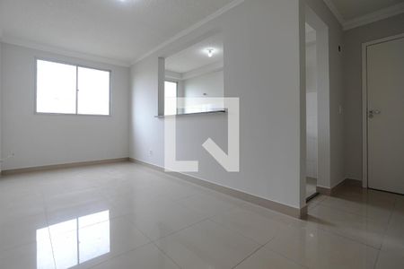 Sala de apartamento para alugar com 2 quartos, 48m² em Vila Mogilar, Mogi das Cruzes