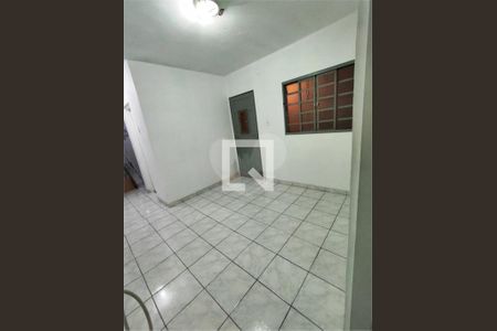 Casa à venda com 3 quartos, 235m² em Jardim Martini, São Paulo