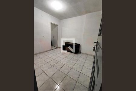 Casa à venda com 3 quartos, 235m² em Jardim Martini, São Paulo