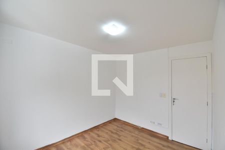 Quarto  de casa de condomínio para alugar com 3 quartos, 129m² em Santo Inácio, Curitiba