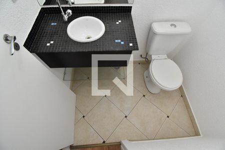 Lavabo de casa de condomínio para alugar com 3 quartos, 129m² em Santo Inácio, Curitiba