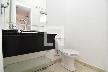 Lavabo de casa de condomínio para alugar com 3 quartos, 129m² em Santo Inácio, Curitiba