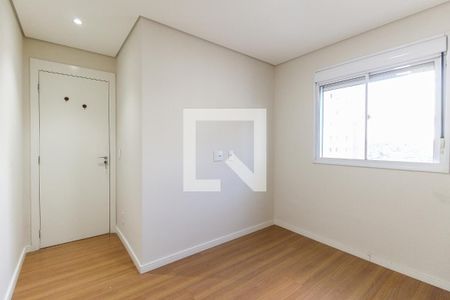 Quarto 1 de apartamento para alugar com 2 quartos, 40m² em Jardim Nossa Senhora do Carmo, São Paulo