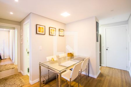 Sala de apartamento à venda com 2 quartos, 56m² em Vila Floresta, Santo André