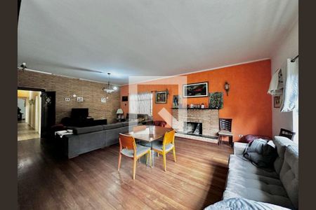 Casa à venda com 5 quartos, 331m² em Chácara Monte Alegre, São Paulo