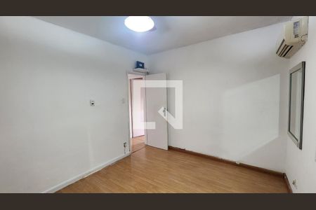 Quarto 1 de apartamento para alugar com 3 quartos, 135m² em Gonzaga, Santos