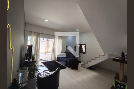 Sala de casa para alugar com 3 quartos, 150m² em Jacarepaguá, Rio de Janeiro