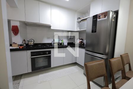 Cozinha de apartamento à venda com 2 quartos, 64m² em Campestre, Santo André