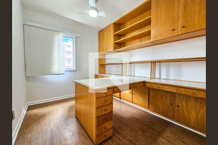 Quarto 1 de apartamento para alugar com 4 quartos, 96m² em Jardim das Acacias, São Paulo