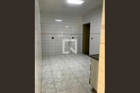 Casa à venda com 4 quartos, 67m² em Vila Gomes, São Paulo
